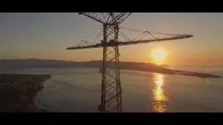 Il pilone sullo Stretto di Messina al Tramonto | Riprese aeree con il DRONE
