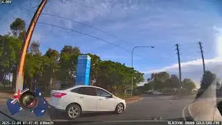 Aussiecams - 1 Minute of Bad Driving 125