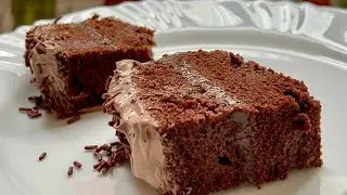 ESSE É O BOLO DE ANIVERSÁRIO QUE MINHA MÃE SEMPRE FAZIA NOS ANOS 80 E A GENTE AMAVA! MOLHADINHO