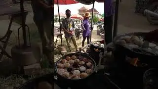 Cooking KH cookies Nom Kruok cake at street - Street Food