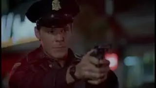 48 Hours (1982) - Reggie Hammond pelea con Jack Cates y le termina contando todo