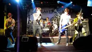 4 Line Highway - Hunger. live 2011