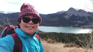 Barrier Lake Lookout Hiking / Stunning view of Barrier Lake at the Lookout