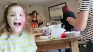 Fauxrovision 2020 - Italy - The Pasta Shortage [Annie Howell/Merry Howell/Dante & Flo]