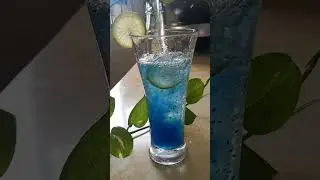 #shorts #mocktail #trending#viral#drinks #asmr#asmrsounds #relaxing#blue#ocean #ice #lemon#lemonade
