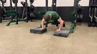 Deficit Pushup