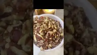 Oatmeal with walnuts, delicious and creamy, @LorenaMartinez-lg2qd