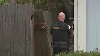 Suspects dies after being shot during a standoff with Sacramento deputies