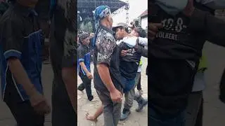kesurupan meronta ronta susah dikendalikan #jaranan #kudalumping #trending
