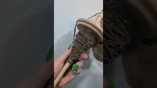 learning to spin yarn #yarnspinning #diy #howtomakeyarn #spindle #yarn