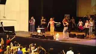 David Quinlan  Suzy Yaraei The Glory Som da Chuva 4