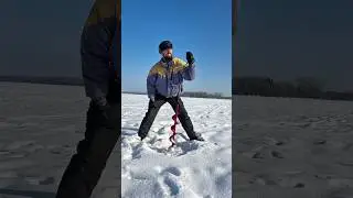 Так и не выбурил лунку😂 #дядяалик