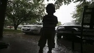 There's a strange cop who stalks kids in my hometown | Scary Storytelling