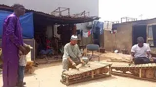Dernier jour de formation de balafon du japonais dans l'atelier de formation du roi de balafon.