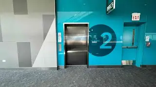Норридж, Иллинойс. Лифт Kone Ecodisc в торговом центре Harlem Irving Mall.