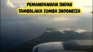 pemandangan pulau sumba di kota tambolaka dari pesawat | bandara tambolaka sumba barat