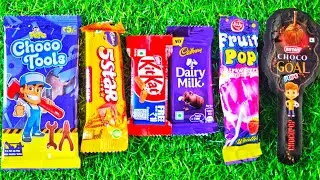 Satisfying video ASMR lollipops candy and Giant gummy candy cutting video ASMR opening candy video