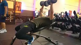 DB Incline Press - 3x9@22kg (last set)