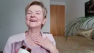 Ich teste Bienengiftcreme gegen Falten