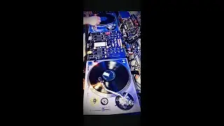 Live new vinyl techno mix! New records! 2025
