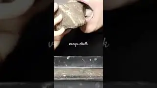 wet chalk in paste #mukbang #clay #eatingsounds #chalk #chalks #cake #chalksounds #eating
