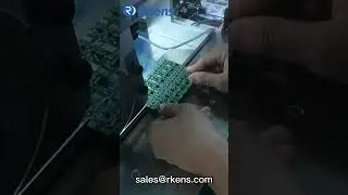 Motorized PCB depaneling machine for separating V-cut pcb