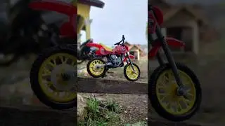 Dirt bike finger toys | moto de miniatura diecast motor trail toys #dirtbike #motorcross #shorts