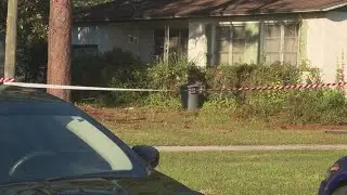Jacksonville senior fights back during home invasion, shooting armed robber: JSO