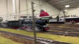 BR 10 as ROCO model 78191 with Riviera Express