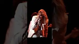 Happy Birthday to Robin Zander, turning 73 today. 🎂 🎸👑❤️🥳🎉