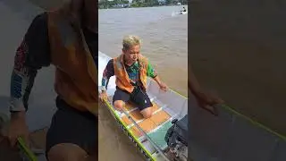 Jum Stevano Si Pirang Perahu Balap ketinting terbang. #balapperahu #balapketinting #odahetamjua