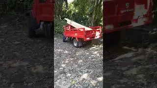 #music si subi&oacute; la cuadrocarga cargada de madera