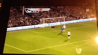 Amazing longshot by David Luiz!!