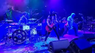 The Bombpops (live) - The Fillmore (Detroit) - February 25, 2022