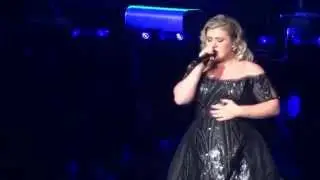 Kelly Clarkson - Because of You (Piece by Piece Tour) - Los Angeles - 08192015