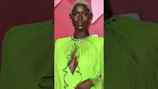 Celebrity fashion spotlight #jodieturnersmith #fashionpolice #celebrityfashion #fashionawards