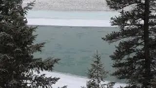 A cold and beautiful day in Jasper, Canada