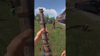 Guaranteed Grub Strategy As Naked!? #rust #shorts