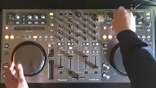 Live DJ House Mix - Pioneer DDJ T1 (10 Years Controller)