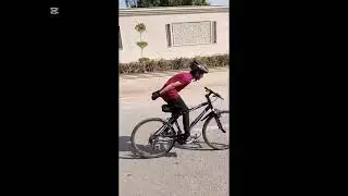 Cycling in Islamabad, Pedaling through Parliament and Constitution ave, clause by clause 😜