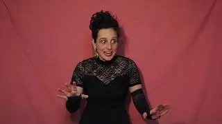 Pirat Yette (Pirate Jenny in Yiddish) with Lori Leifer (Steve Sterner on piano)