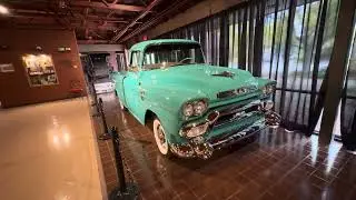 Пикап GMC Suburban Carrier 1958 года