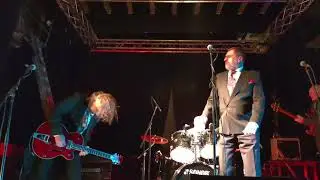 Ještě jsme se nedohodli - Hovna