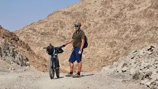 Cycling the length of Jordan. Following parts of the Jordan Trail.