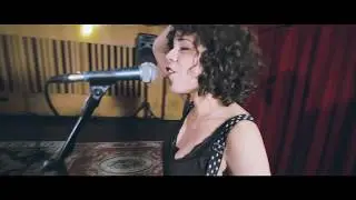 Pela Manh&atilde; - Fuzzcas