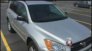 Fake rental car damage
