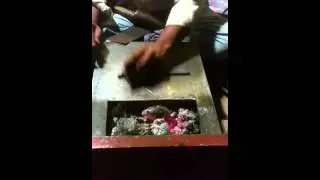 Making Bangles in India