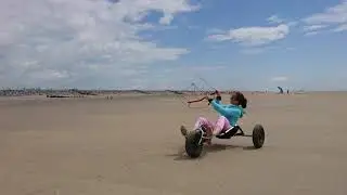 Kite bugging in Camber Sands - Ladies first session