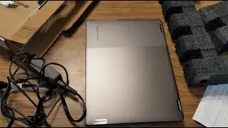 Lenovo Flex 5i Chromebook Plus - 14