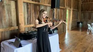 Electric Violinist during cocktail hour - Columbus Musicians, LLC